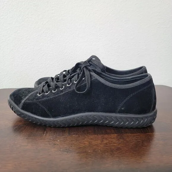 John Varvatos USA Black Low Top Hattan Brushed Velvet Sneakers Mens Sz 7 Classic
