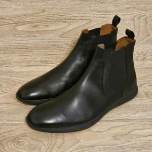 Johnston &amp; Murphy Brody Chelsea Boot Black Sleek Leather Boots Mens Size 13M NEW