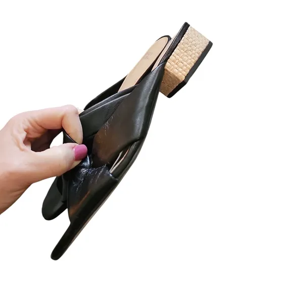 Johnston &amp; Murphy sz 7.5 black leather slide on Georgie sandals SH357