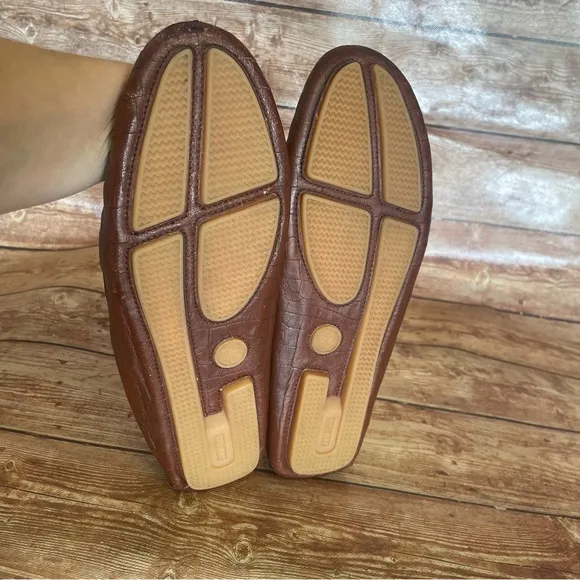 JOHNSTON AND MURPHY Brown Leather Maggie Bit Croc Embossed Driving Loafers 9M
