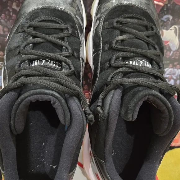 Jordan 11 Low Barons Black and White Low Top Sneakers