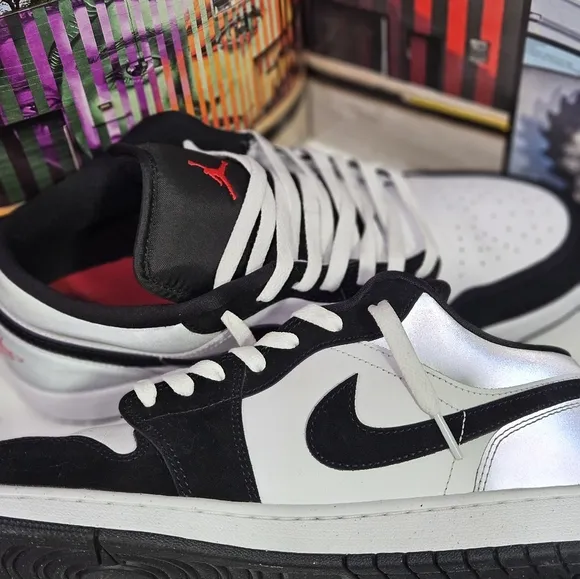 Jordan Black and White Low-Top Sneakers with Padded Collar