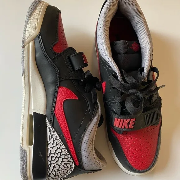 Jordan Youth Black and Red Low top Sneakers