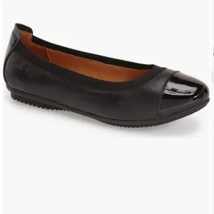 JOSEF SEIBEL Pippa Cap Toe Black Leather Patent Toe Ballet Flats 38 8
