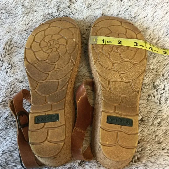 Josef Siebel Kira buckle strap wedge sandals 8.5