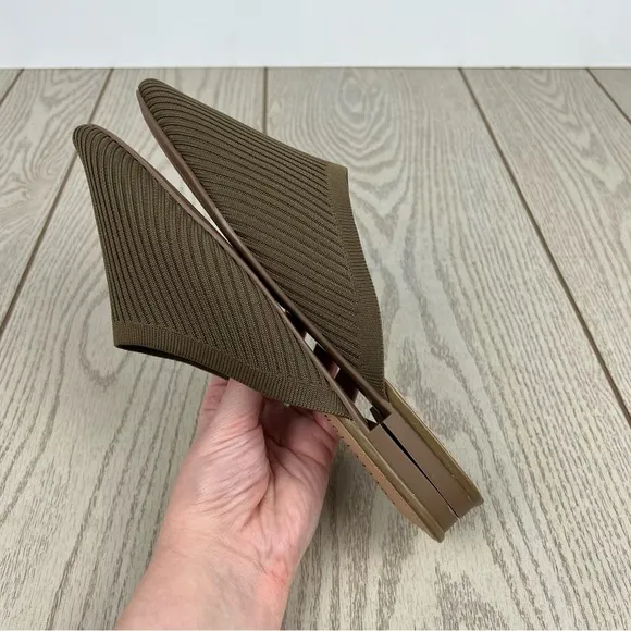 Journee Collection Aniee Women's Knit Fabric Flat Mules 10 Olive Green $80