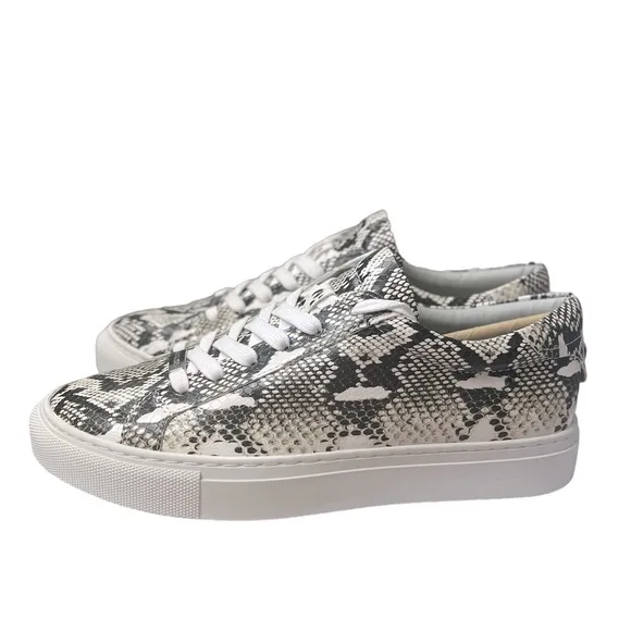 J/SLIDES BLACK &amp; WHITE EMBOSSED LUCKI SNEAKERS - NIB!
