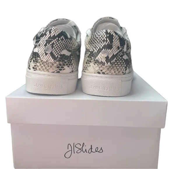 J/SLIDES BLACK &amp; WHITE EMBOSSED LUCKI SNEAKERS - NIB!