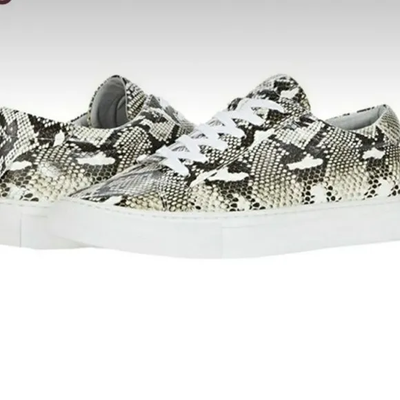 J/SLIDES BLACK &amp; WHITE EMBOSSED LUCKI SNEAKERS - NIB!