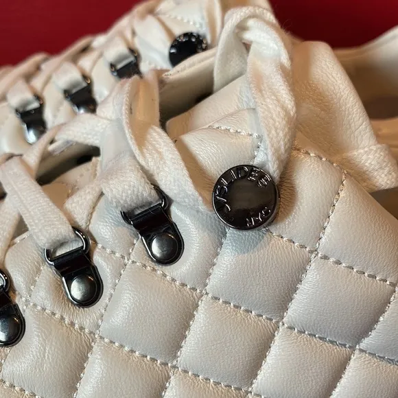J/Slides Leather White Quilted Logo Sneakers New NeverUsed