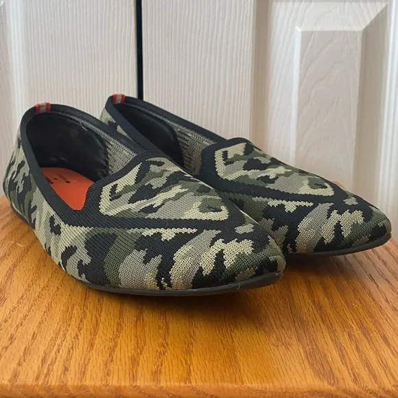 JUDY   Birdies The Blackbird Limited Edition Camo Washable Knit Flats SZ 9