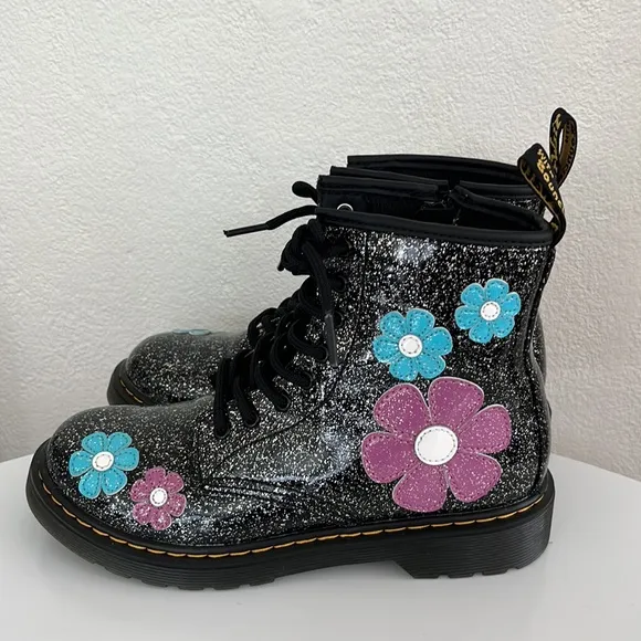 Junior 1460 Doc Martens Dr. Martens black sparkle combat boots daisy metallic