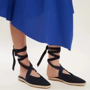 JW Anderson - Wraparound Leather Backless Espadrilles - Womens - Navy Sz 39