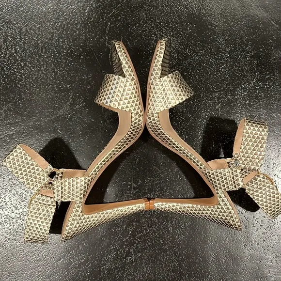 Karl Lagerfeld Paris Cadia Ankle Strap Dress Sandals NWOT