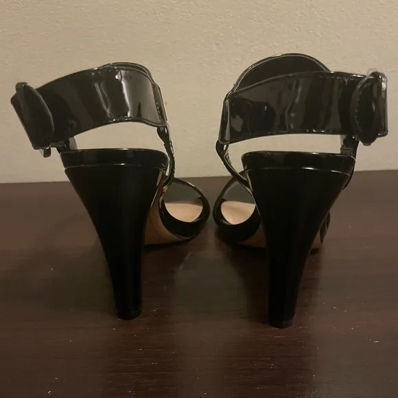 Karl Lagerfeld Paris Cieone Black Patent Leather Sandals Heels Size 8.5