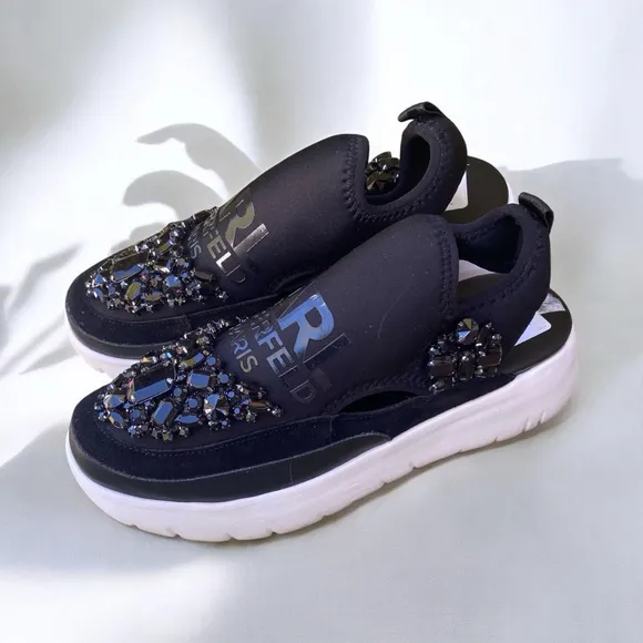 Karl Lagerfeld Paris Mika Crystal Platform Sneaker Sz 10