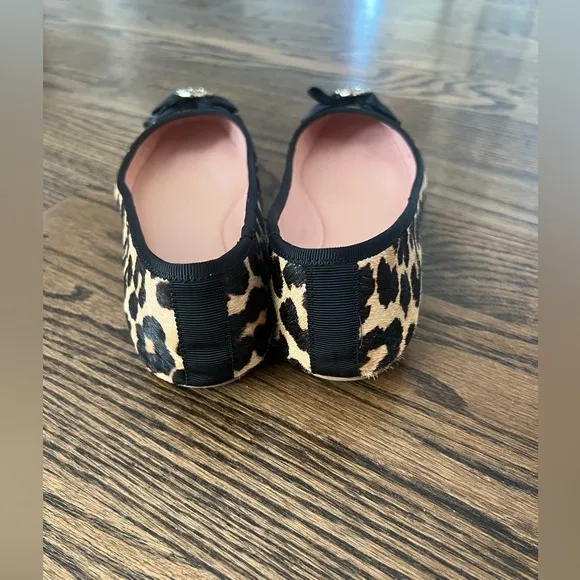 Kate Spade Cheetah Logo Flats Size 7.5