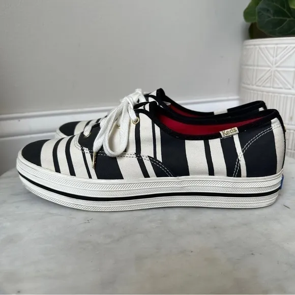 Kate Spade Keds platform stripe sneakers black and white size 10