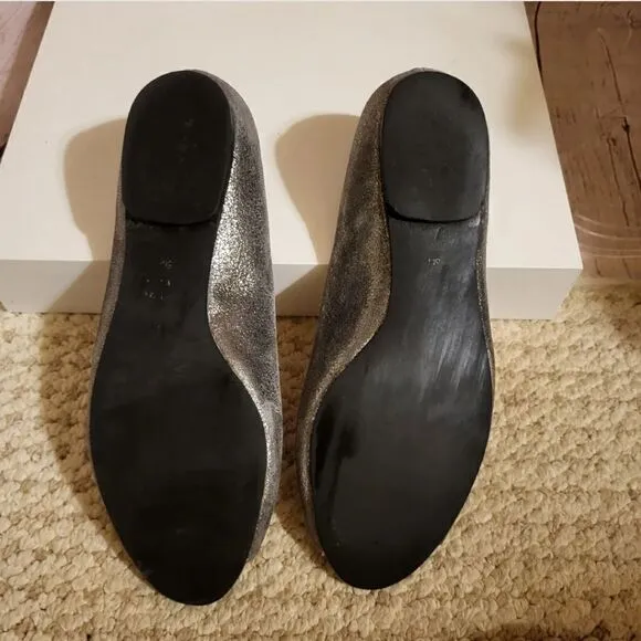 Kate Spade New York Silver Grey Metallic Leather Peep Toe Jewel Trim Flats 6M