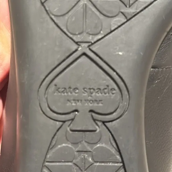 KATE SPADE PAYTON LEATHER BLACK AND SILVER SLIP ON FLATS SIZE 7.5