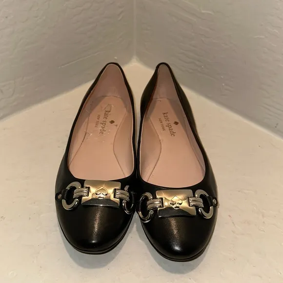 KATE SPADE PAYTON LEATHER BLACK AND SILVER SLIP ON FLATS SIZE 7.5