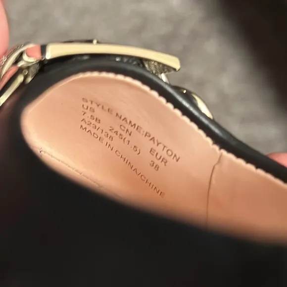 KATE SPADE PAYTON LEATHER BLACK AND SILVER SLIP ON FLATS SIZE 7.5