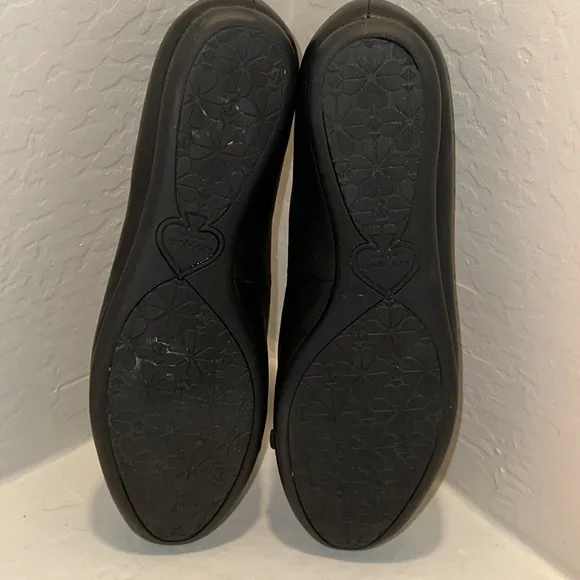 KATE SPADE PAYTON LEATHER BLACK AND SILVER SLIP ON FLATS SIZE 7.5