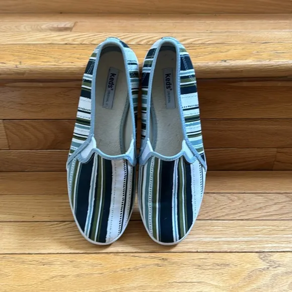 Keds Original Navy Stripes Loafers Excellent Condition Size 9