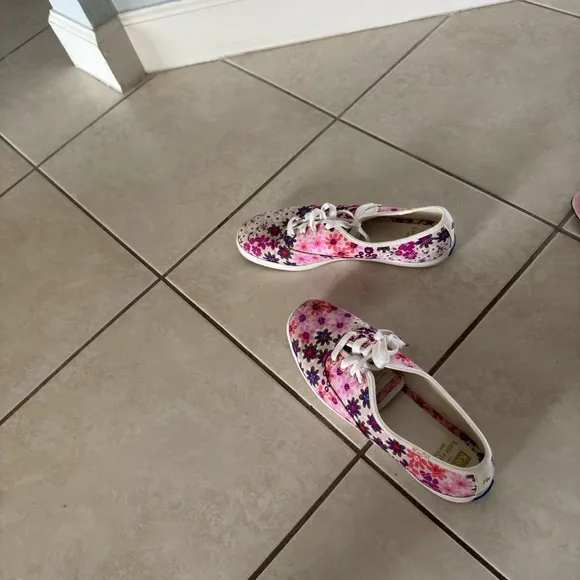Keds Pink and Purple Sneakers Floral Canvas Low-Top