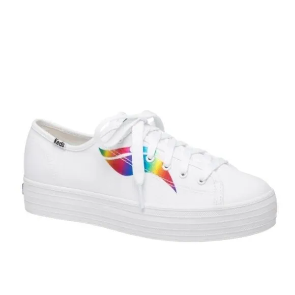 KEDS Triple Kick Platform Sneaker in White Size 7