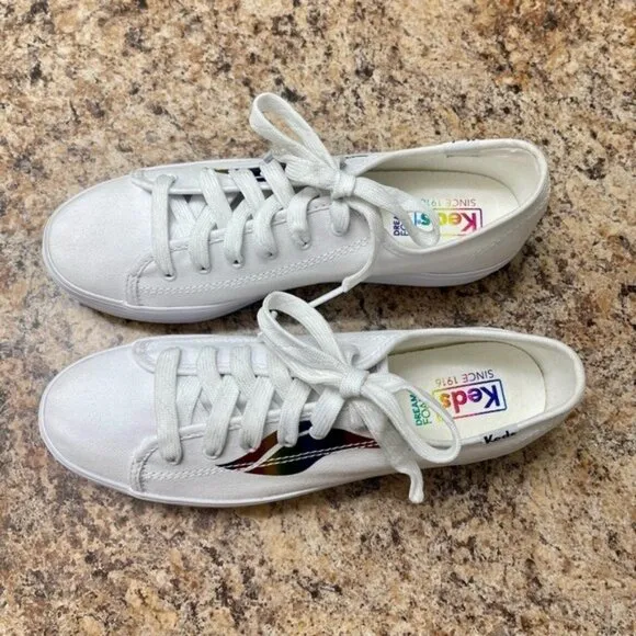 KEDS Triple Kick Platform Sneaker in White Size 7