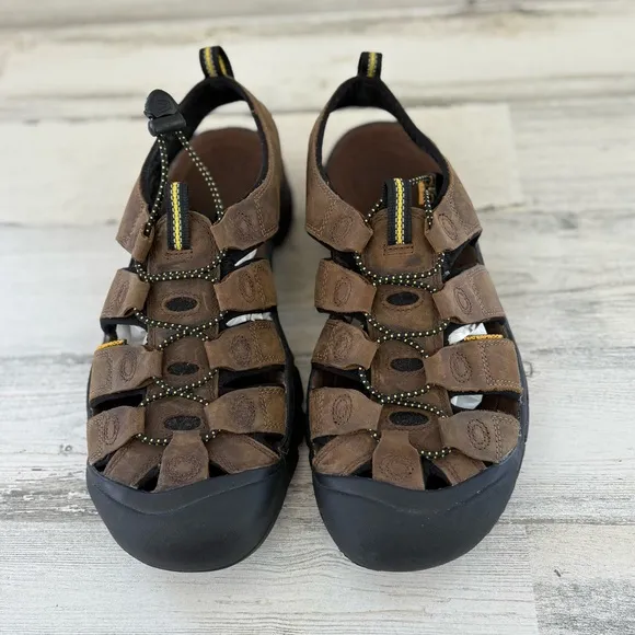 Keen Men’s Size 10.5 Classic Newport Closed Toe Leather Sandals Waterproof