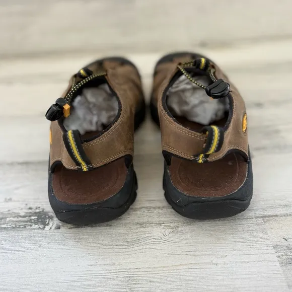 Keen Men’s Size 10.5 Classic Newport Closed Toe Leather Sandals Waterproof