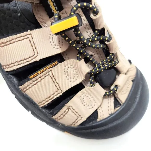 Keen Newport H2 Waterproof Slip-On Sandals Kid's Size 2