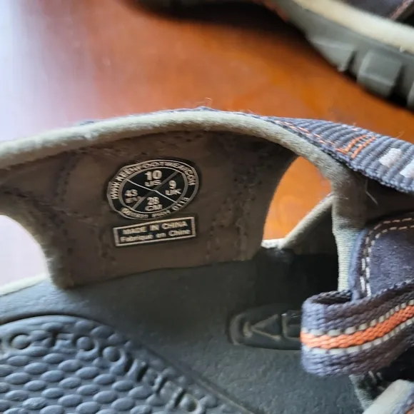 Keen Sandals Size 10
