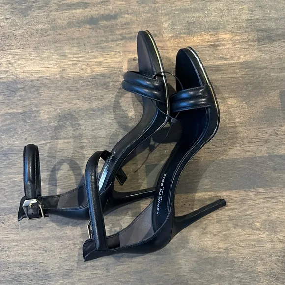 Kenneth Cole Ankle Strap Sandals