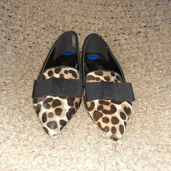KENSIE-Leopard Pattern Calf Hair Ballet Flats