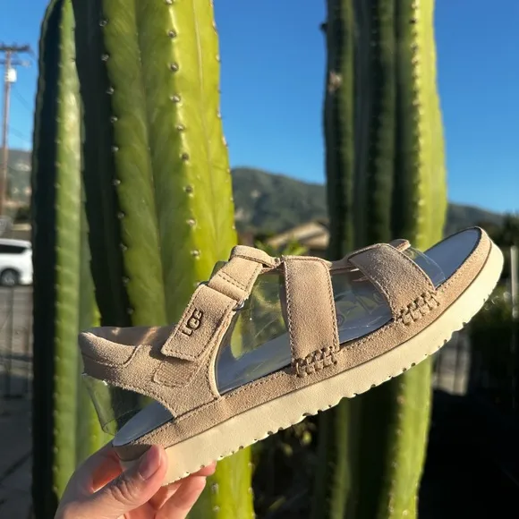 Kid’s UGG Goldenstar Strap Driftwood Sandals #6
