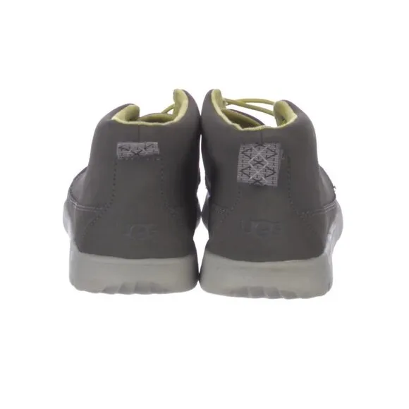 Kids UGG Grey Suede Low Top Sneakers size 4