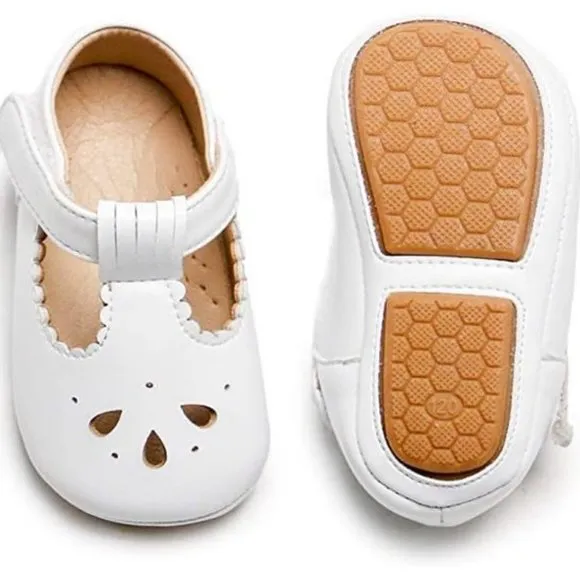 Kolan Baby Girls Soft Sole Leather Shoes T-Strap Mary Jane for Infant Prewalkers