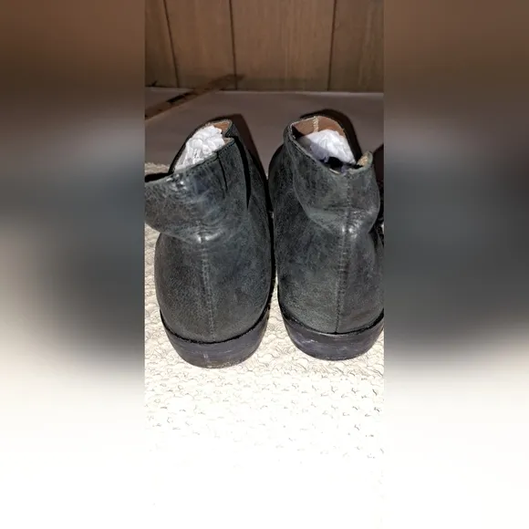 Ladies Free People Royale Black Flats Size (38) 7 Leather Open Sides Pointed Toe