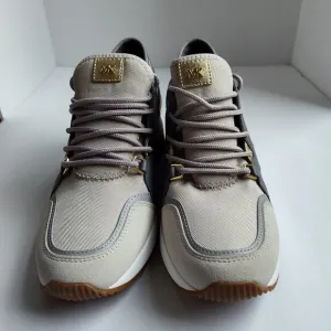 Ladies SZ 7M Michael Kors Grey Sneakers