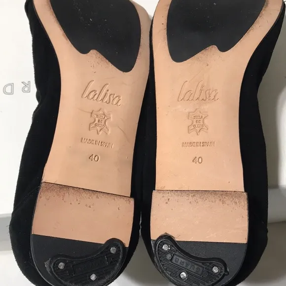 Lalisa suede/patent leather flats. Made in Spain. EUC