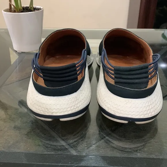L’AMOUR DES PIEDS HIMAIDA SLING PLATFORM SNEAKERS