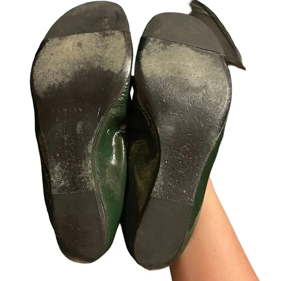 LANVIN PATENT LEATHER FLATS