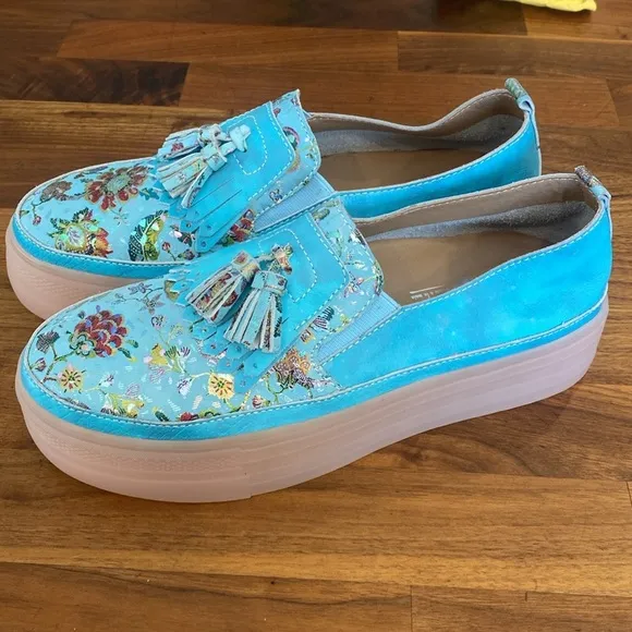 L’ARTISTE Spring Step Platform Sneakers NEW 41