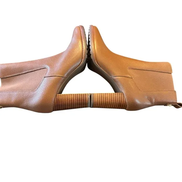 Lauren Ralph Lauren Women's Mylah Pull-On Chelsea Boot Size 7.5