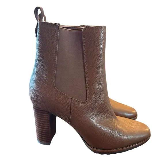 Lauren Ralph Lauren Women's Mylah Pull-On Chelsea Boot Size 7.5