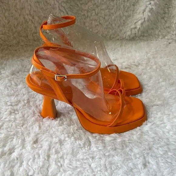 Lemonade Cicely Orange platform square toe strap ankle strap sandals size 10