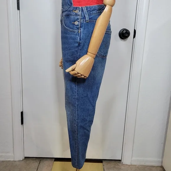 Levi’s Premium Denim Overalls Women’s XS Blue Jean Adjustable Strap Vintage